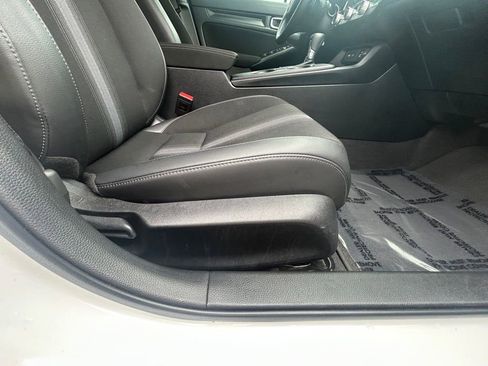 Used 2023 Honda Civic Sport image 24