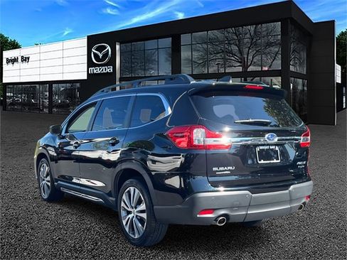 Used 2022 Subaru Ascent Limited image 4