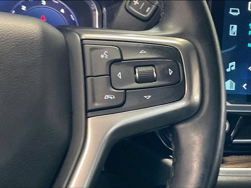 Used 2025 Chevrolet Silverado 1500 LT RWD image 9