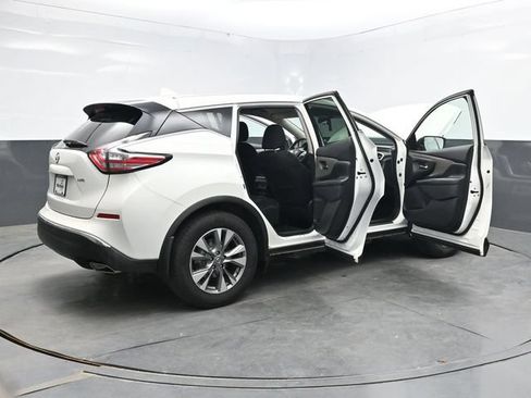 Used 2018 Nissan Murano S AWD/4WD image 47
