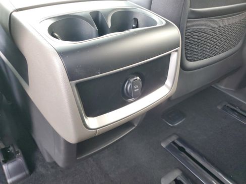 New 2026 Kia Carnival EX FWD image 14