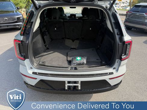 Used 2025 Volvo EX90 Ultra image 24