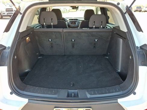 Certified 2023 Chevrolet TrailBlazer LT AWD/4WD image 30