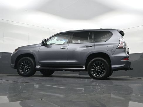 Used 2022 Lexus GX 460 Premium w/ Premium Plus Package AWD/4WD image 35