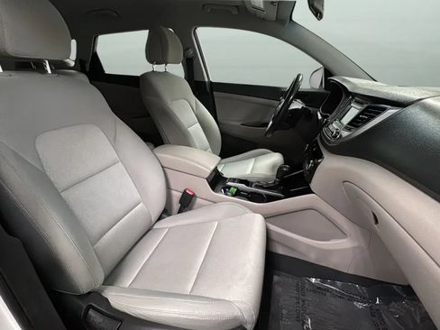 Used 2017 Hyundai Tucson Sport AWD/4WD image 22
