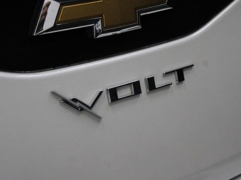 Used 2016 Chevrolet Volt LT w/ Comfort Package image 8