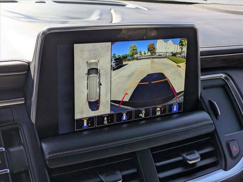 Used 2023 Chevrolet Tahoe Z71 w/ Luxury Package image 13