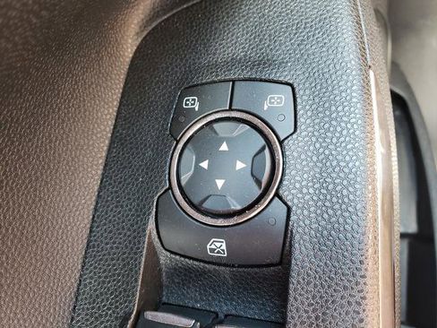 Used 2021 Ford EcoSport SE image 24