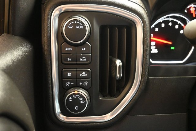 Used 2021 Chevrolet Silverado 1500 RST AWD/4WD image 24
