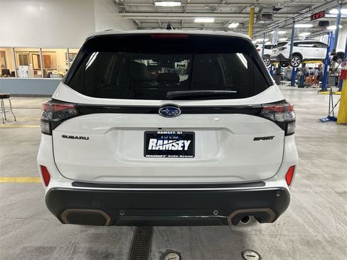 Used 2025 Subaru Forester Sport image 26