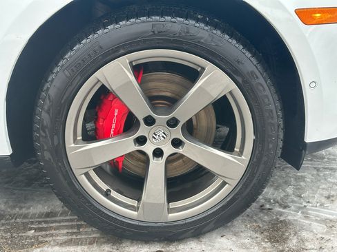 Used 2023 Porsche Macan S image 7