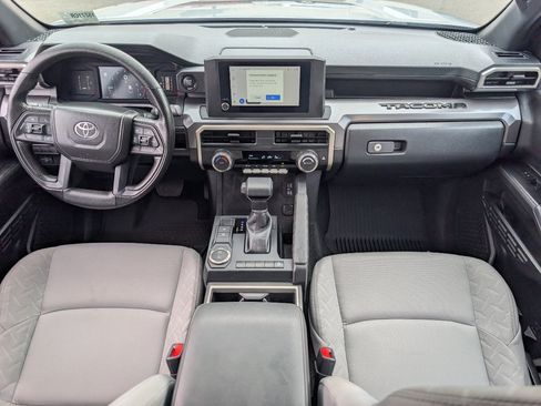 Used 2026 Toyota Tacoma SR5 RWD image 4