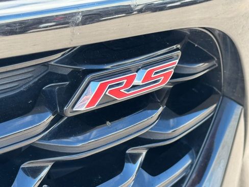 Used 2024 Chevrolet Trax RS w/ Driver Confidence Package FWD image 9