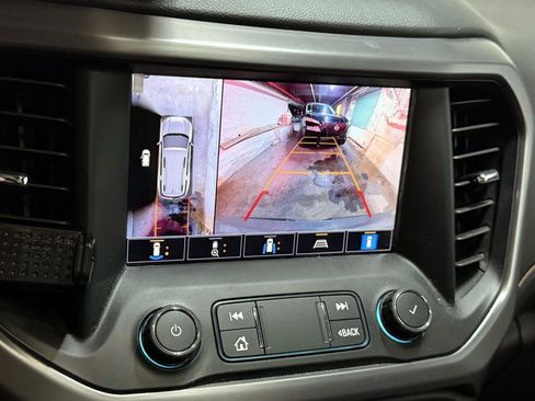 Used 2023 GMC Acadia AT4 w/ Technology Package AWD/4WD image 29