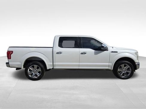 Used 2016 Ford F150 Lariat w/ Equipment Group 502A Luxury AWD/4WD image 13