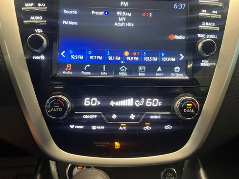 Used 2017 Nissan Murano S w/ Navigation Package AWD/4WD image 22