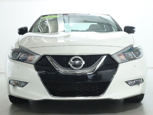 Used 2017 Nissan Maxima Platinum image 6