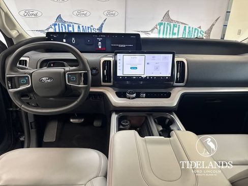 Certified 2025 Ford Expedition Active RWD image 16
