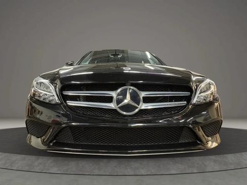 Used 2019 Mercedes-Benz C 300 4MATIC Sedan image 3