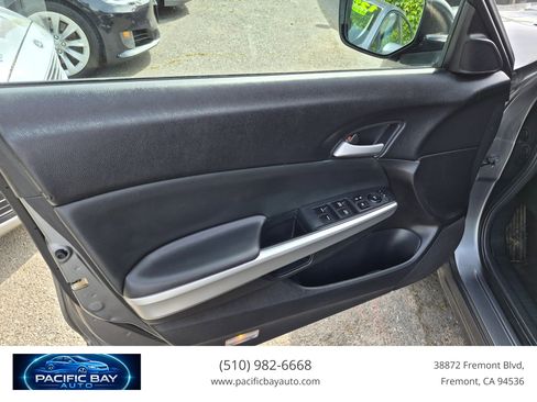 Used 2014 Honda Crosstour EX image 10