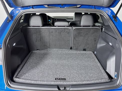 New 2025 Volkswagen Atlas Cross Sport SE image 20