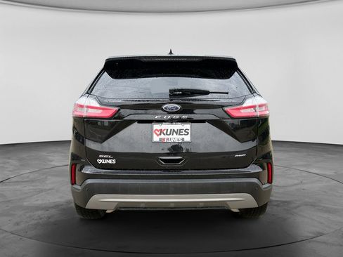 Used 2024 Ford Edge SEL AWD/4WD image 8