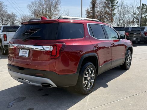 Used 2023 GMC Acadia SLT image 5