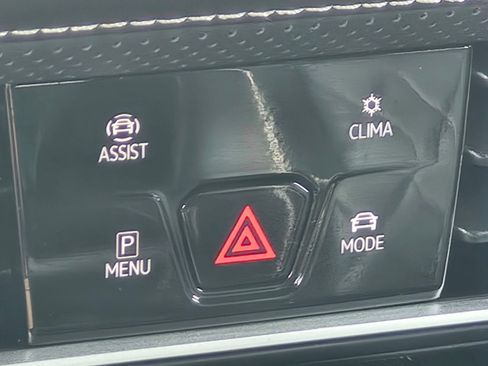 Used 2024 Volkswagen Atlas Cross Sport SEL Premium R-Line AWD/4WD image 24