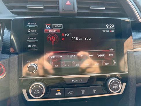 Used 2020 Honda Civic Sport image 10