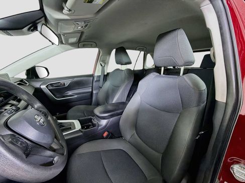 Used 2023 Toyota RAV4 LE FWD image 12