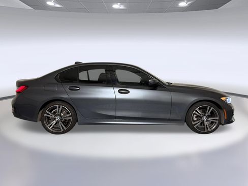 Used 2022 BMW 330i Sedan w/ Driving Assistance Package RWD image 8