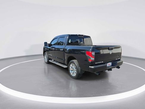 Used 2020 Nissan Titan SL w/ Moonroof Package AWD/4WD image 6
