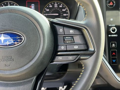Certified 2025 Subaru Crosstrek 2.5i Sport AWD/4WD image 14