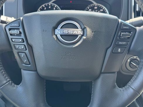 Used 2025 Nissan Frontier SV w/ SV Convenience Package AWD/4WD image 41