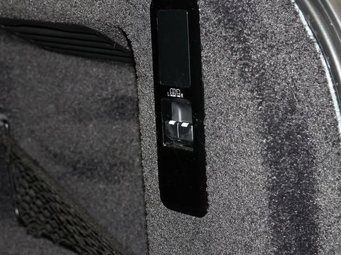 Used 2023 Land Rover Range Rover SE AWD/4WD image 30