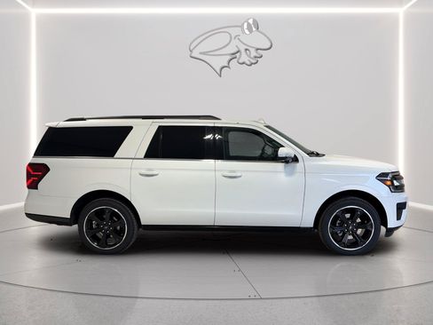 Certified 2024 Ford Expedition Max Limited AWD/4WD image 6