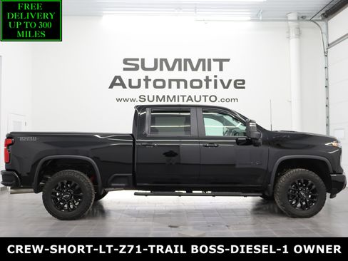 Used 2025 Chevrolet Silverado 2500 LT w/ Trail Boss Package image 1