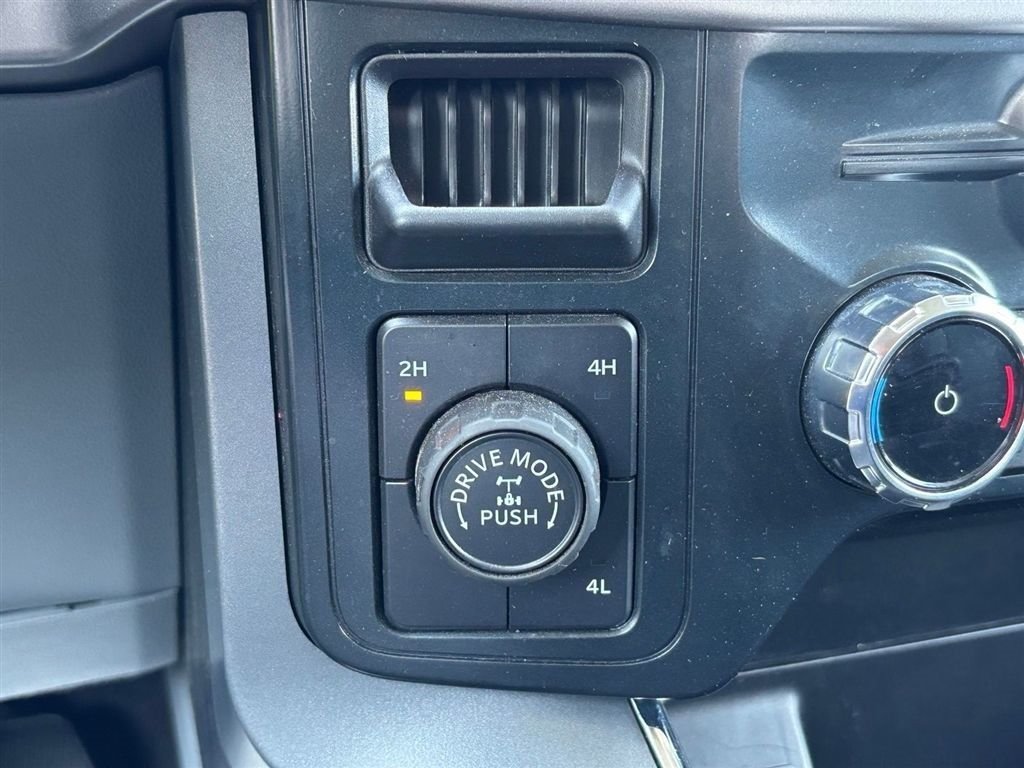 Used 2025 Ford F150 XLT w/ Equipment Group 301A Standard AWD/4WD image 20