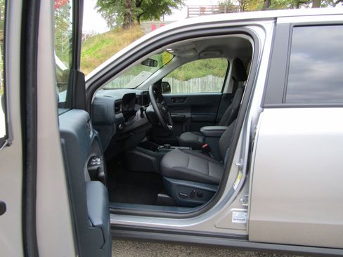 Certified 2024 Ford Maverick XLT w/ XLT Luxury Package image 16