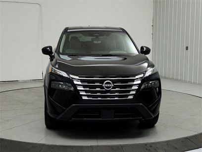 New 2025 Nissan Rogue SV