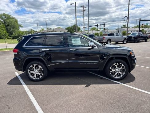 Used 2020 Jeep Grand Cherokee Limited w/ Luxury Group II AWD/4WD image 29