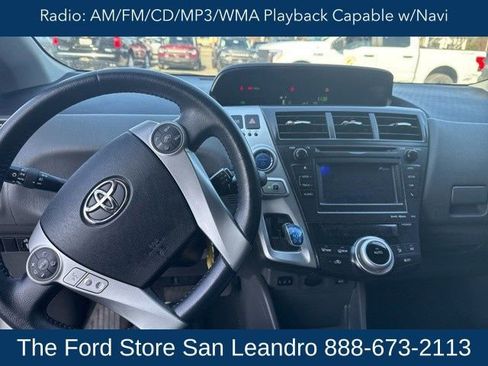Used 2014 Toyota Prius V Five image 11