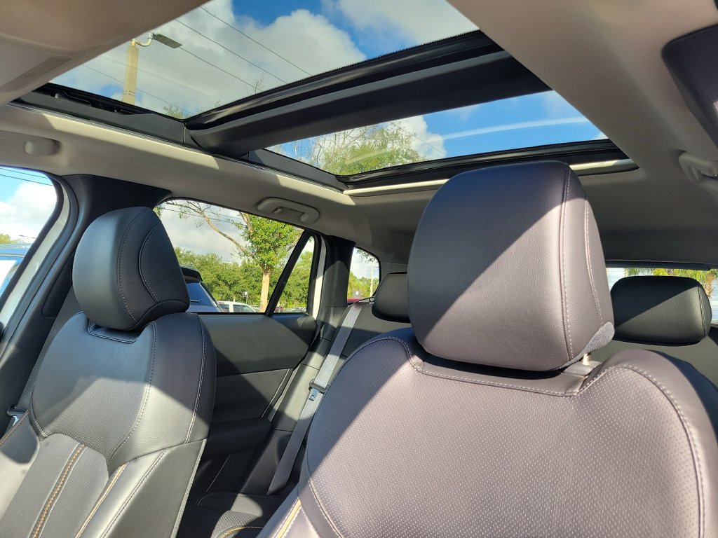 Used 2025 MAZDA CX-50 AWD 2.5 Hybrid w/ Premium Pkg image 25