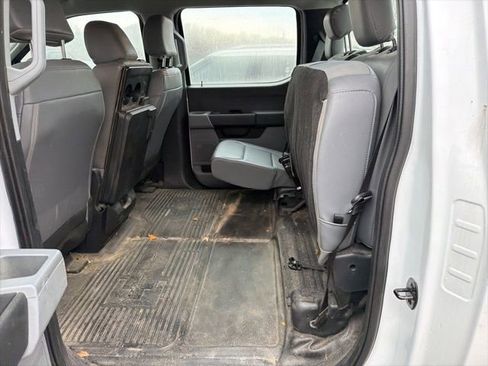 Certified 2023 Ford F250 XL w/ XL Chrome Package image 12