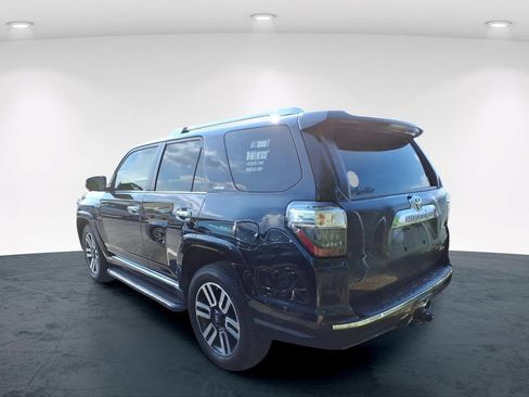Used 2021 Toyota 4Runner Limited AWD/4WD image 18