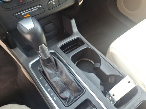 Used 2017 Ford Escape Titanium image 20