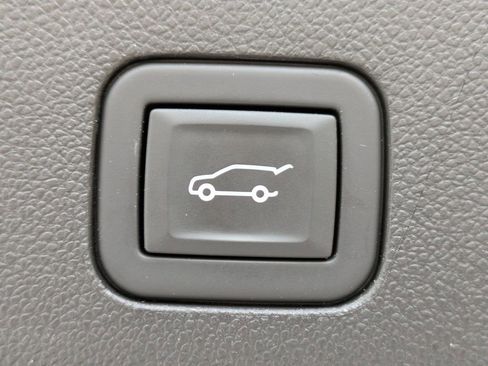 Certified 2023 Chevrolet Tahoe LT w/ LT Signature Package image 14