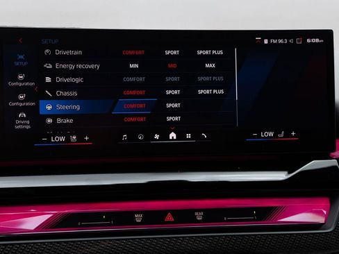 Used 2025 BMW M5 Touring AWD/4WD image 16