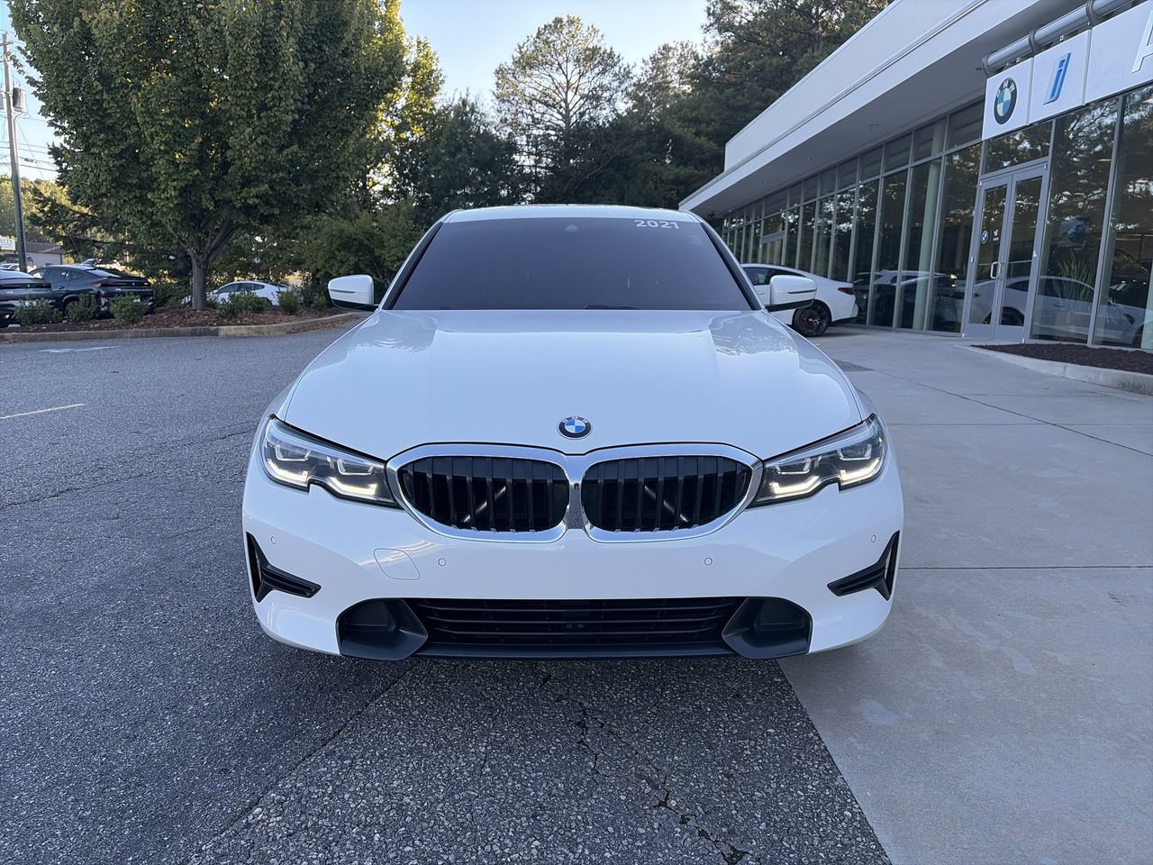 Used 2021 BMW 330i Sedan w/ Premium Package RWD image 3