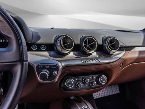 Certified 2017 Ferrari F12 Berlinetta RWD image 39